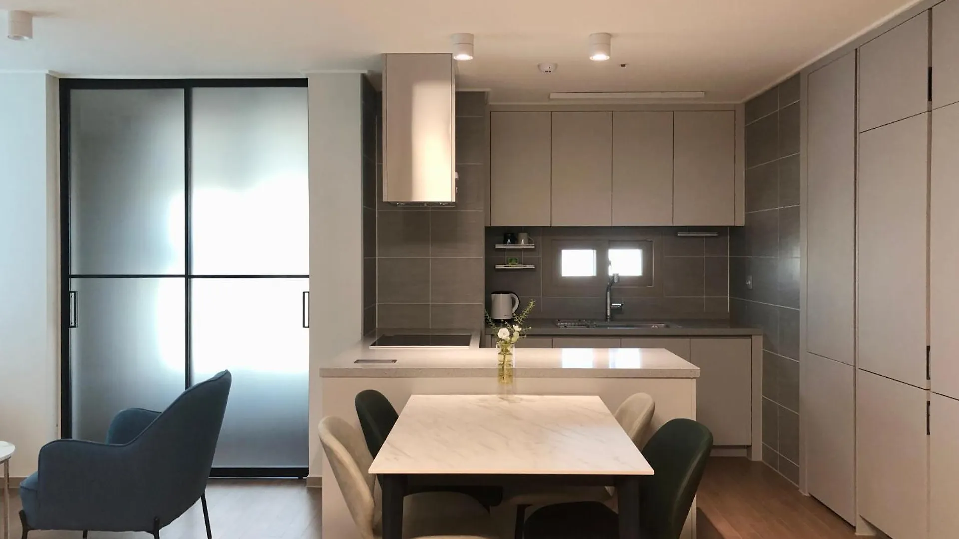 Golden Planet Incheon Hotel