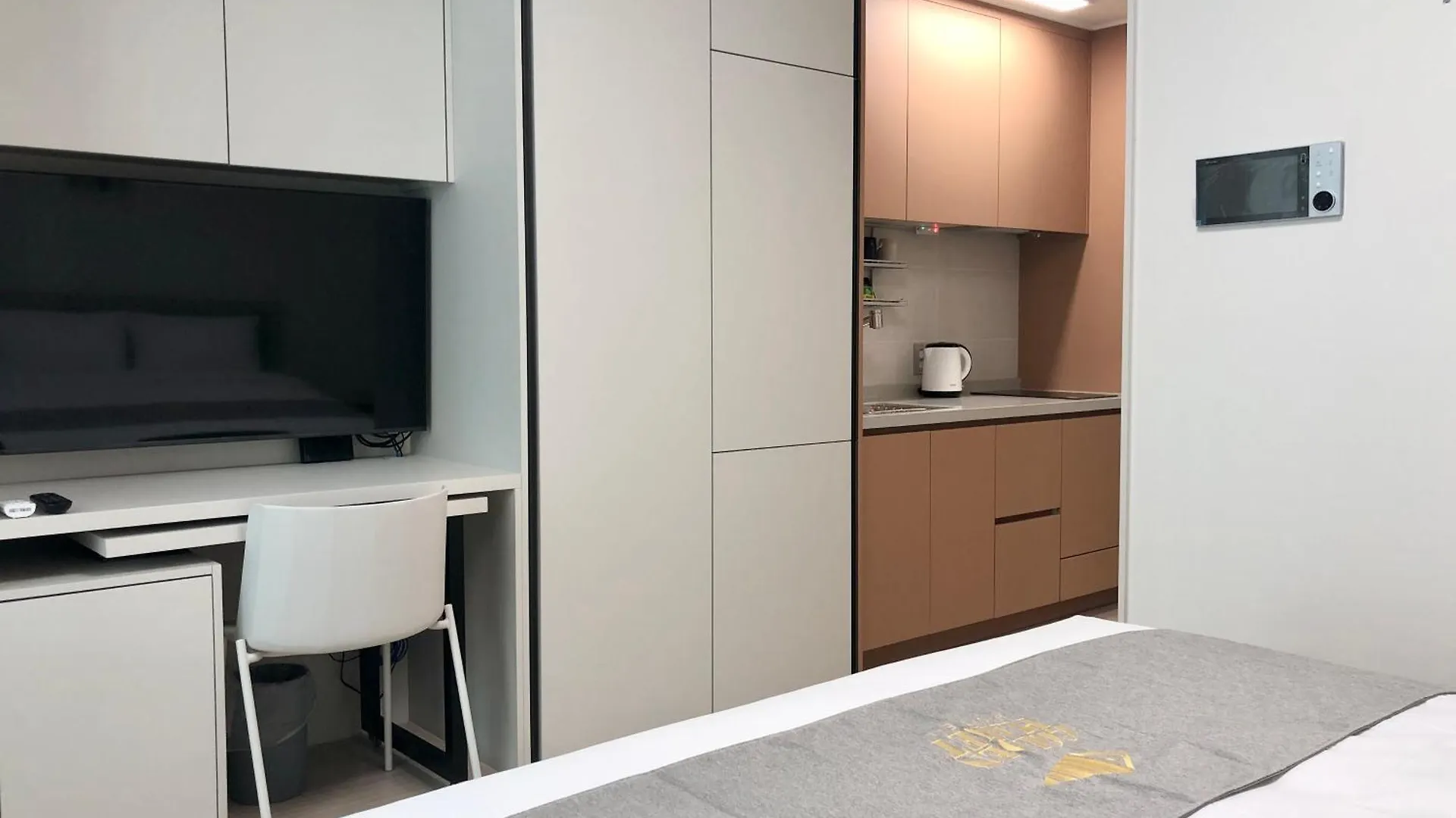 Golden Planet Incheon Hotel