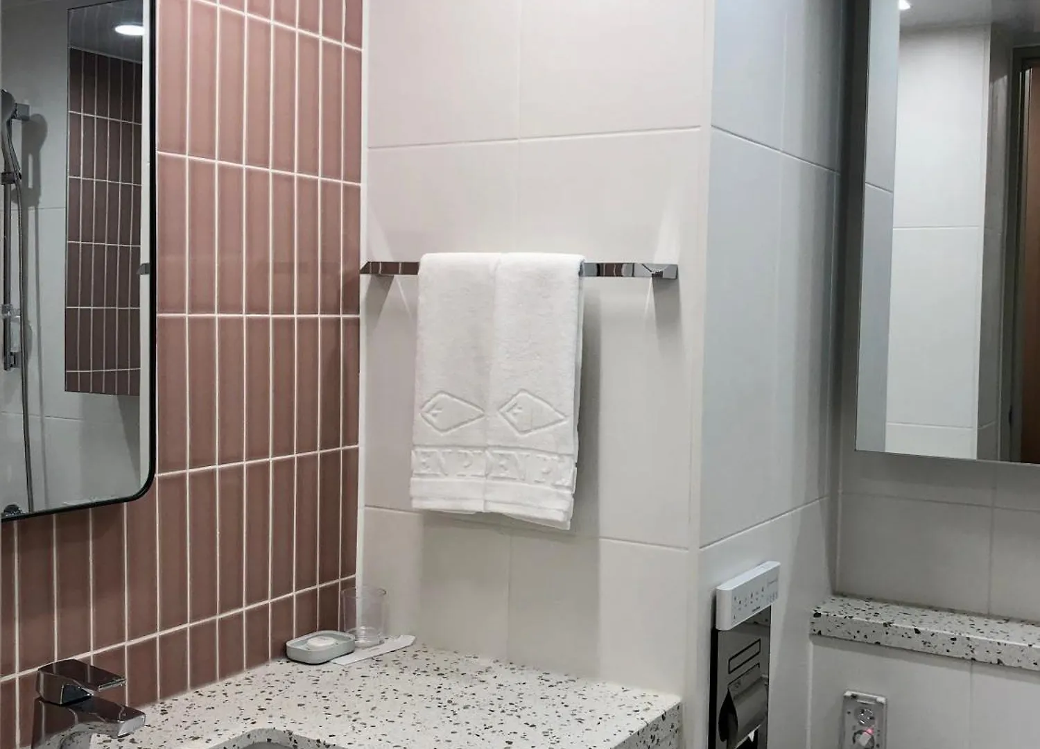 ****  Golden Planet Incheon Hotel Korsel